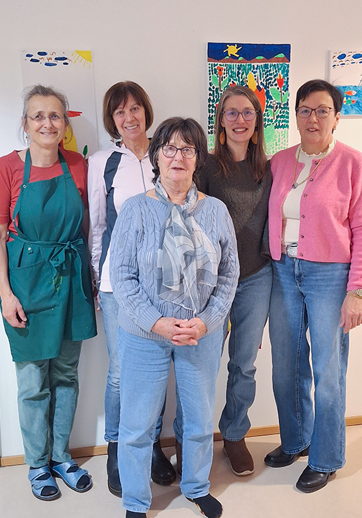 Julia Müller, Veronika Pirchner und ehemalige Mitarbeiterinnen